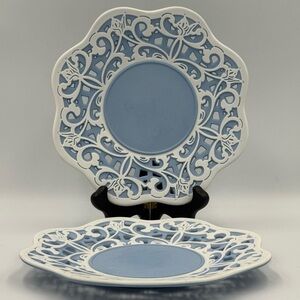PartyLite Blue & White Pierced Cameo Pillar Plate Set of 2